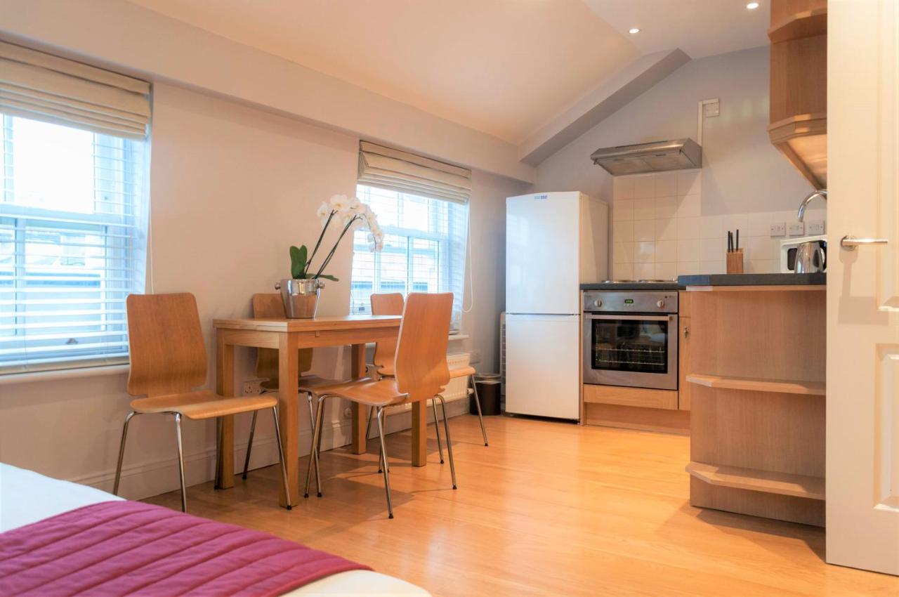 12 Street Aparthotel Londen